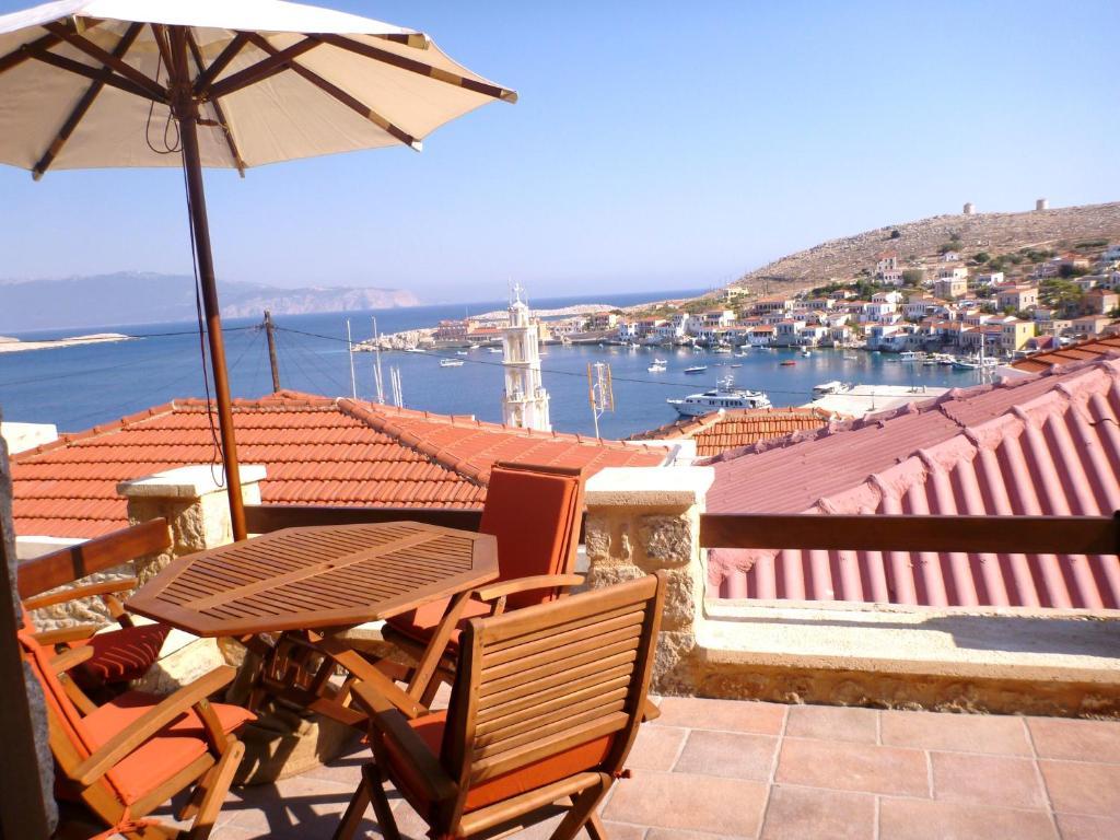 Bright Sun Villas Chalki Town Exterior photo